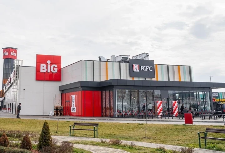 KFC Kruševac – Novi restoran sa pilećim specijalitetima